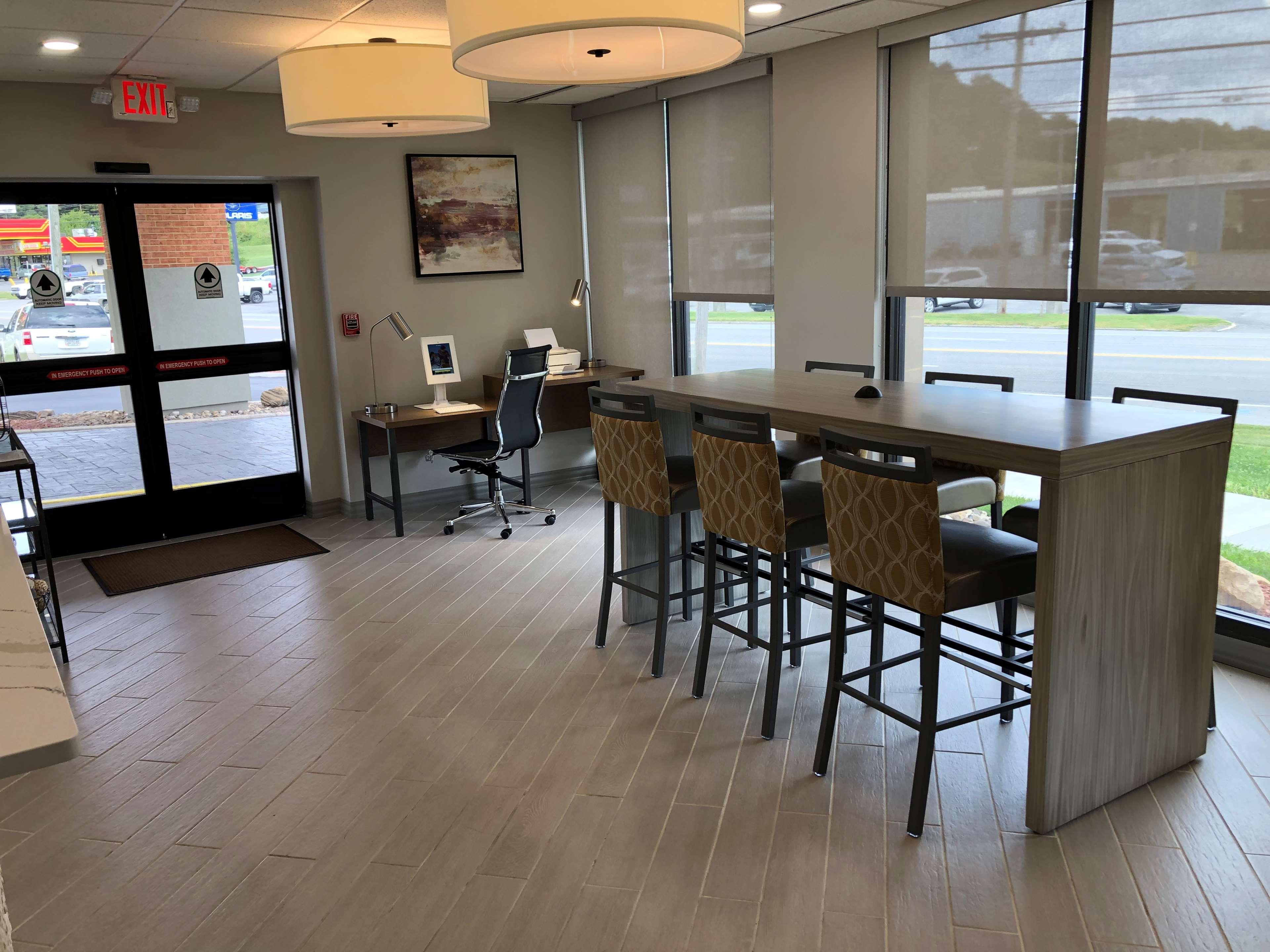 Best Western North Roanoke Troutville Экстерьер фото