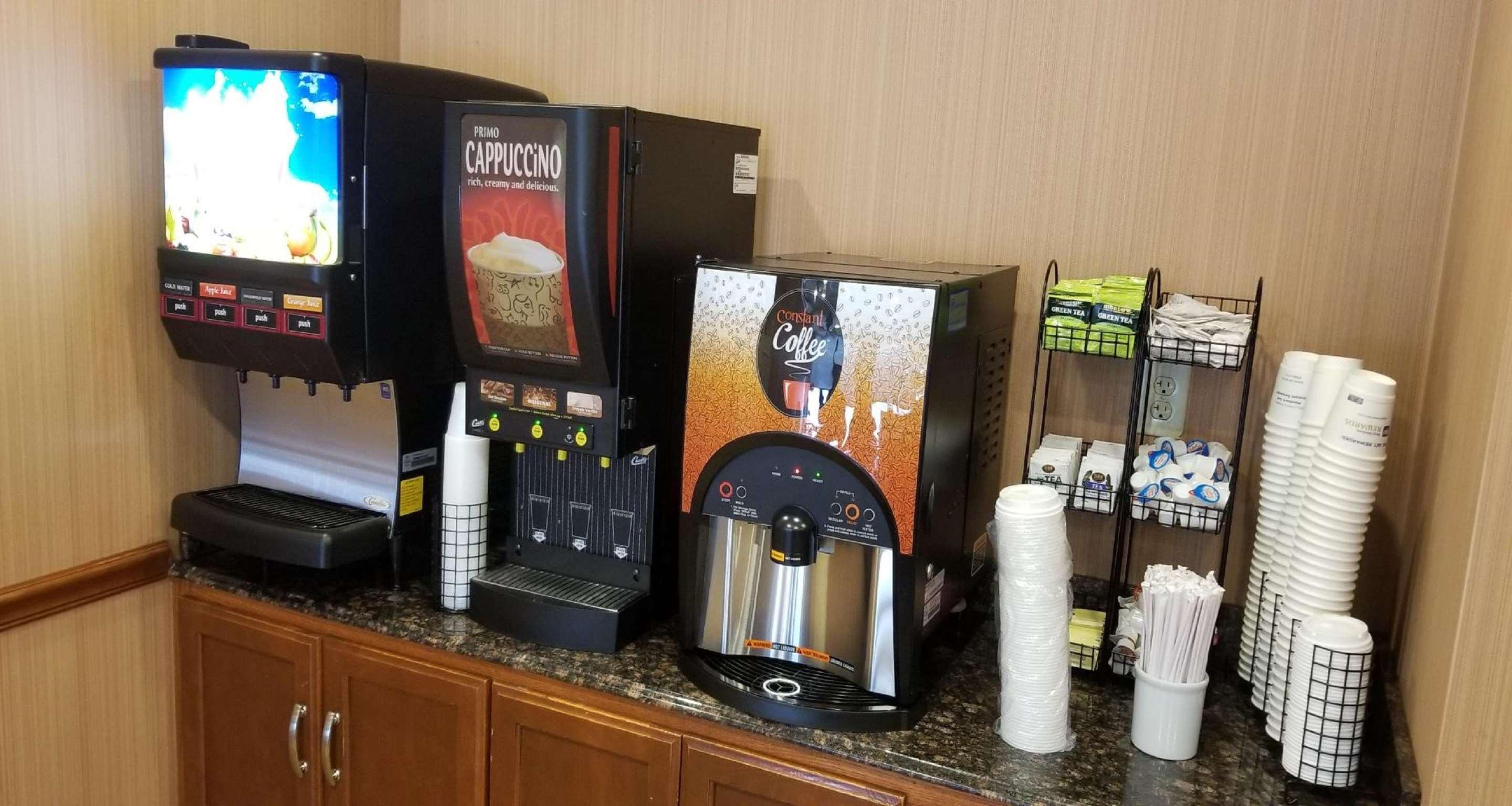 Best Western North Roanoke Troutville Экстерьер фото