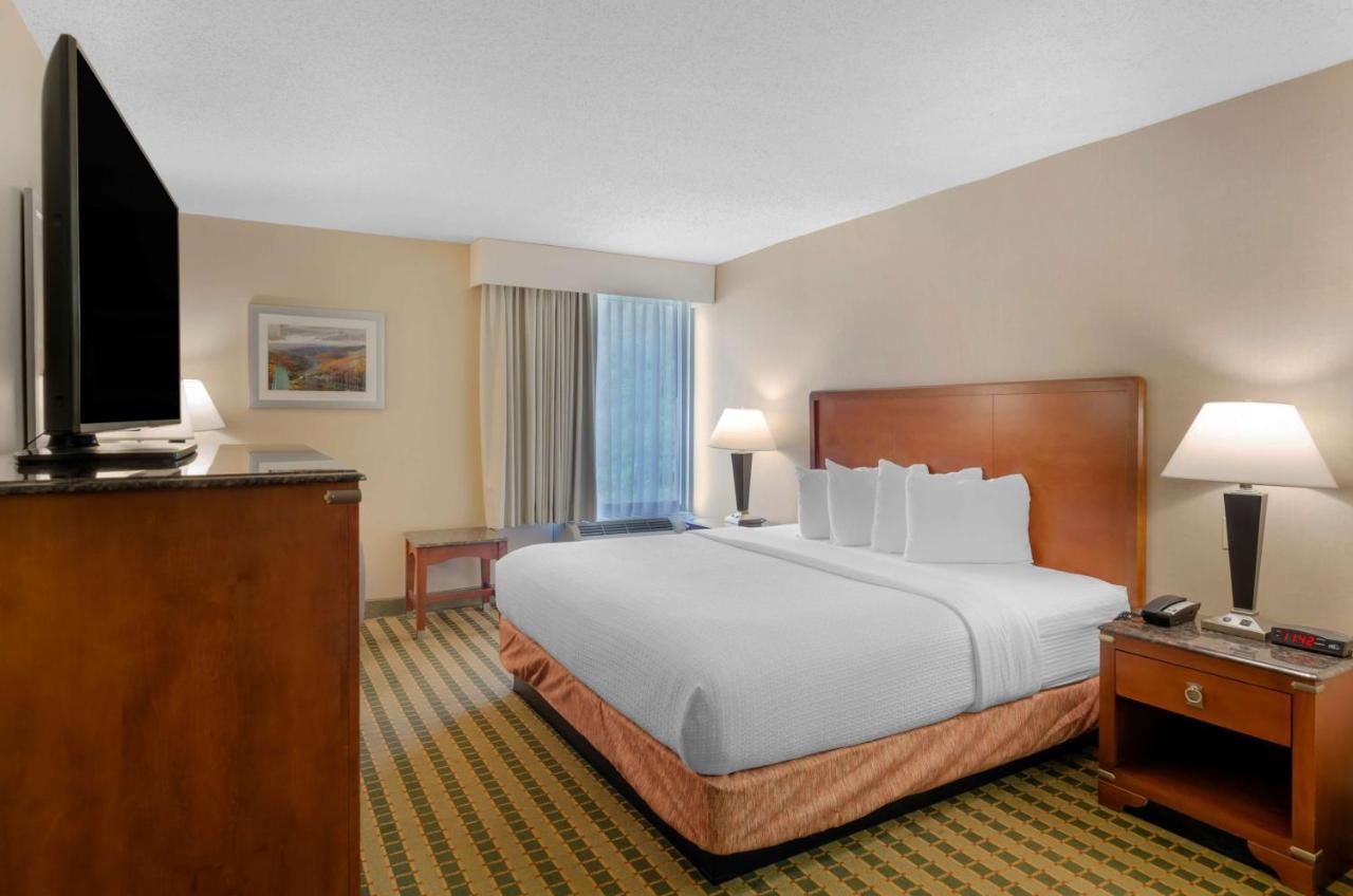 Best Western North Roanoke Troutville Экстерьер фото