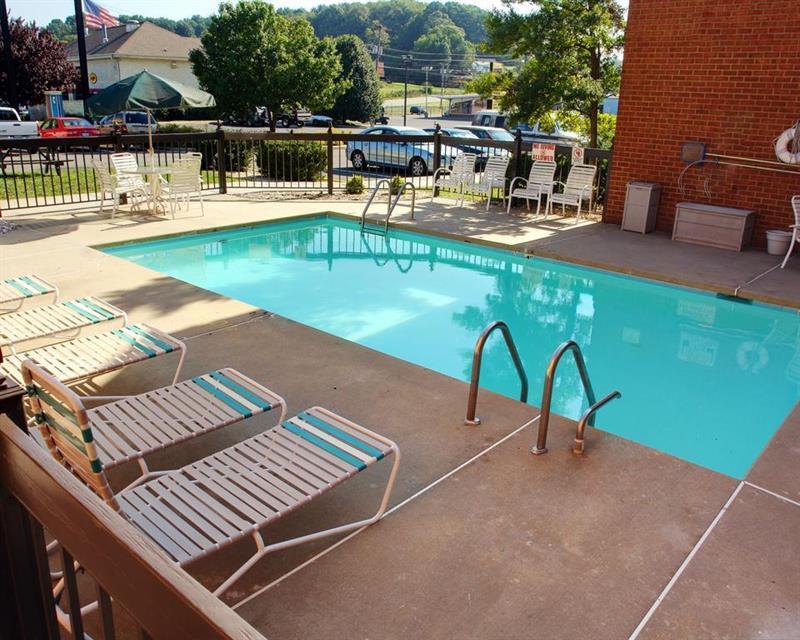 Best Western North Roanoke Troutville Экстерьер фото